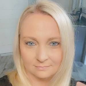 Meet your Posher, Elisha